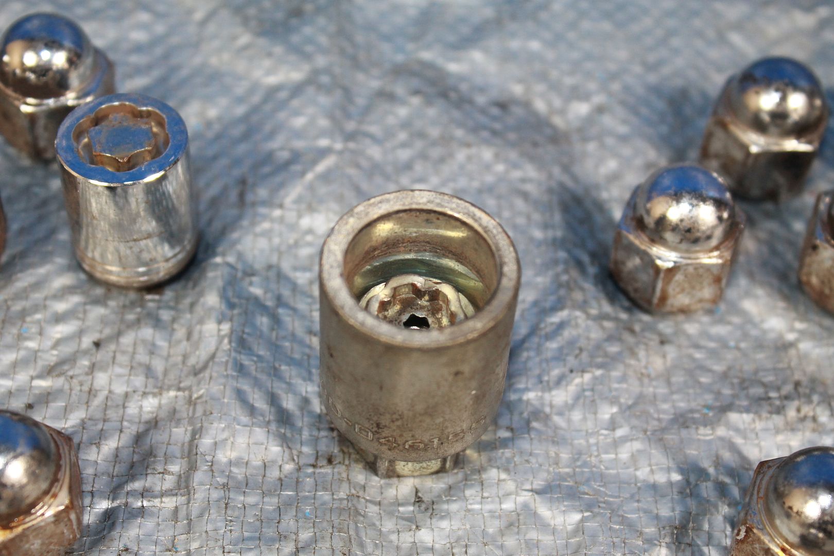 0414 SUBARU WRX STI LUG NUTS COMPLETE SET OF 20 W/ LOCKING LUGS AND